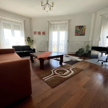Aurelia Art Deco With Panoramic Views Danube