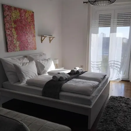 Aurelia Art Deco With Panoramic Views Danube *